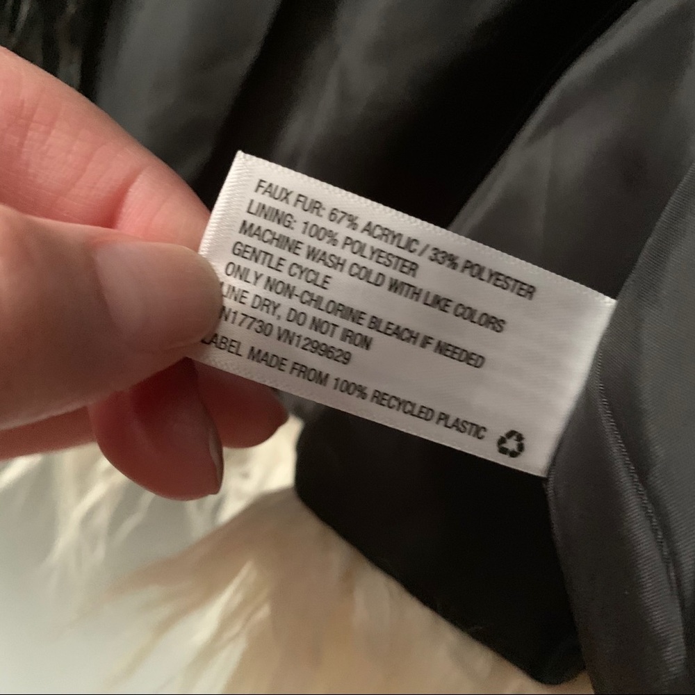 NWOT Shaggy Faux Fur Coat Ombré - Picture 5 of 6